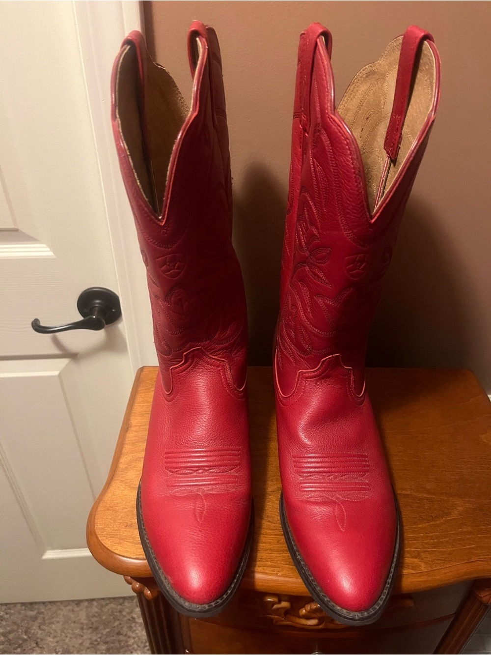 Ariat Red Leather Western Cowboy Boots